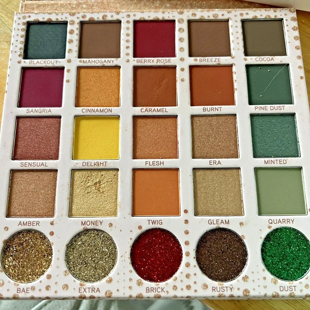 Be Bella‎ Cosmetics GO PRO Palette Vol. 2 - 25 Color Eye Shadow Palette - NEW